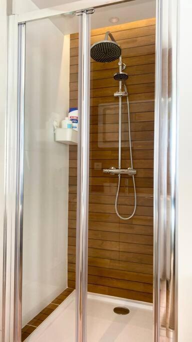 Appartement Avec Vue Jardin Proche De Paris 圣莫里斯 外观 照片