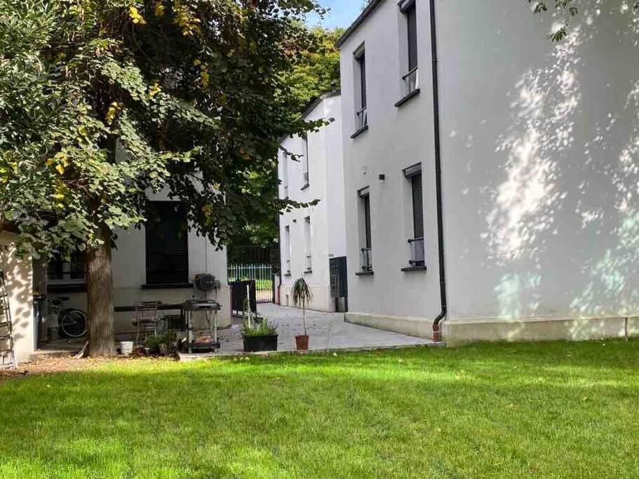 Appartement Avec Vue Jardin Proche De Paris 圣莫里斯 外观 照片